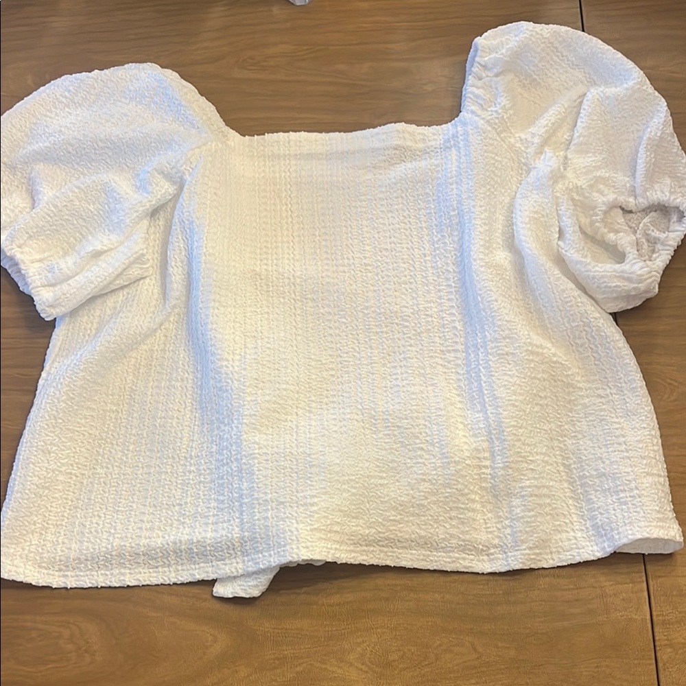 White Puff Sleeve Tie-Front Top - Picture 3 of 3